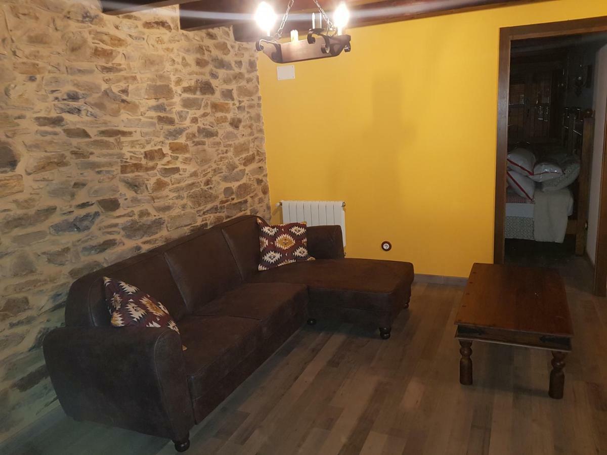 Apartamentos Rurales Casa Carmen Пола-де-Альянде Екстер'єр фото